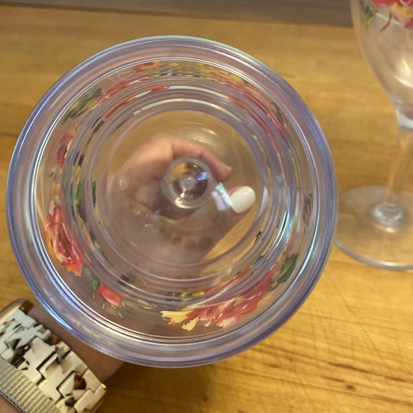 Tervis Wine Tumblers - Picture 4 of 6